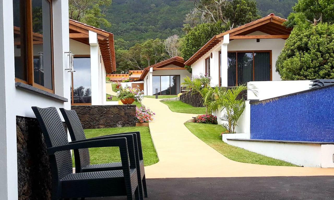 Villas Casteletes Urzelina Екстериор снимка
